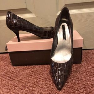 Bandolino Snakeskin Brown Pumps Size 8